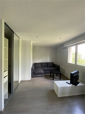 t1 à la location -   69003  LYON, surface 32 m2 location t1 - UBI475330127